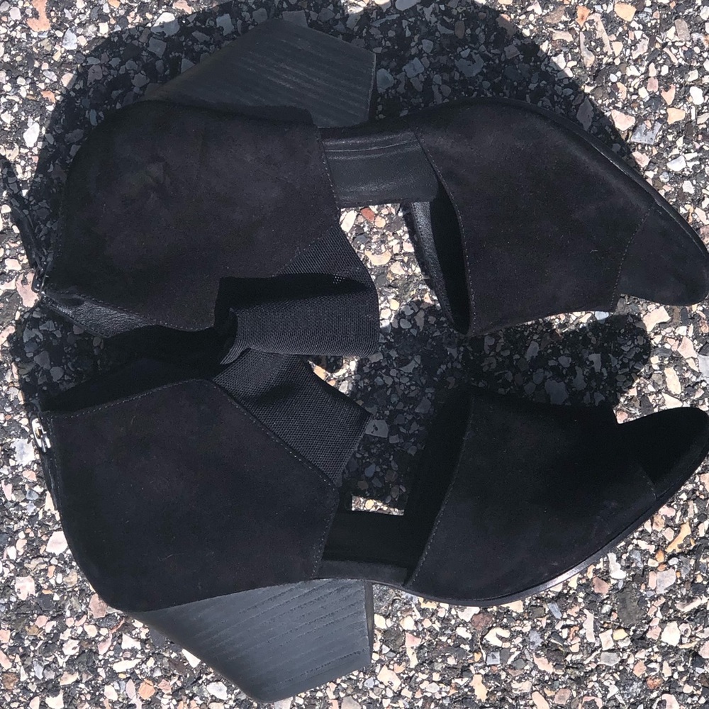 Eileen Fisher | Vero Cuoio Suede Heels